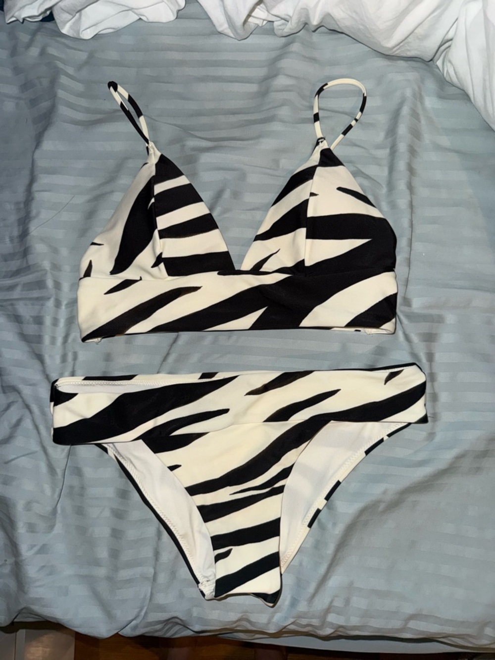 NWOT H&M Zebra Print Bikini